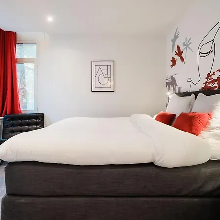 Apartment Cocteau : Au Coeur De La Rive Gauche, Neuf, Design, 2/4/6 Personnes *
