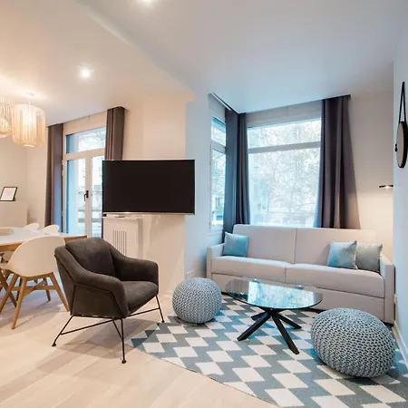 Apartment Cocteau : Au Coeur De La Rive Gauche, Neuf, Design, 2/4/6 Personnes