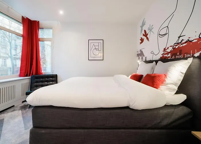 Апартаменты Cocteau : Au Coeur De La Rive Gauche, Neuf, Design, 2/4/6 Personnes *